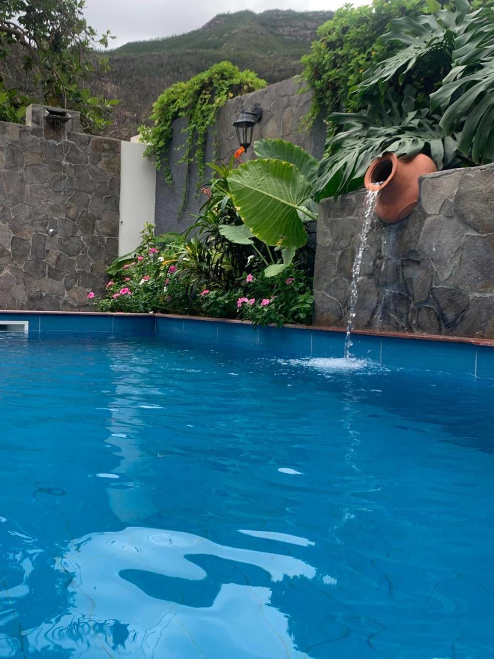 Kasa Wahnon Villa Pombas Exterior foto